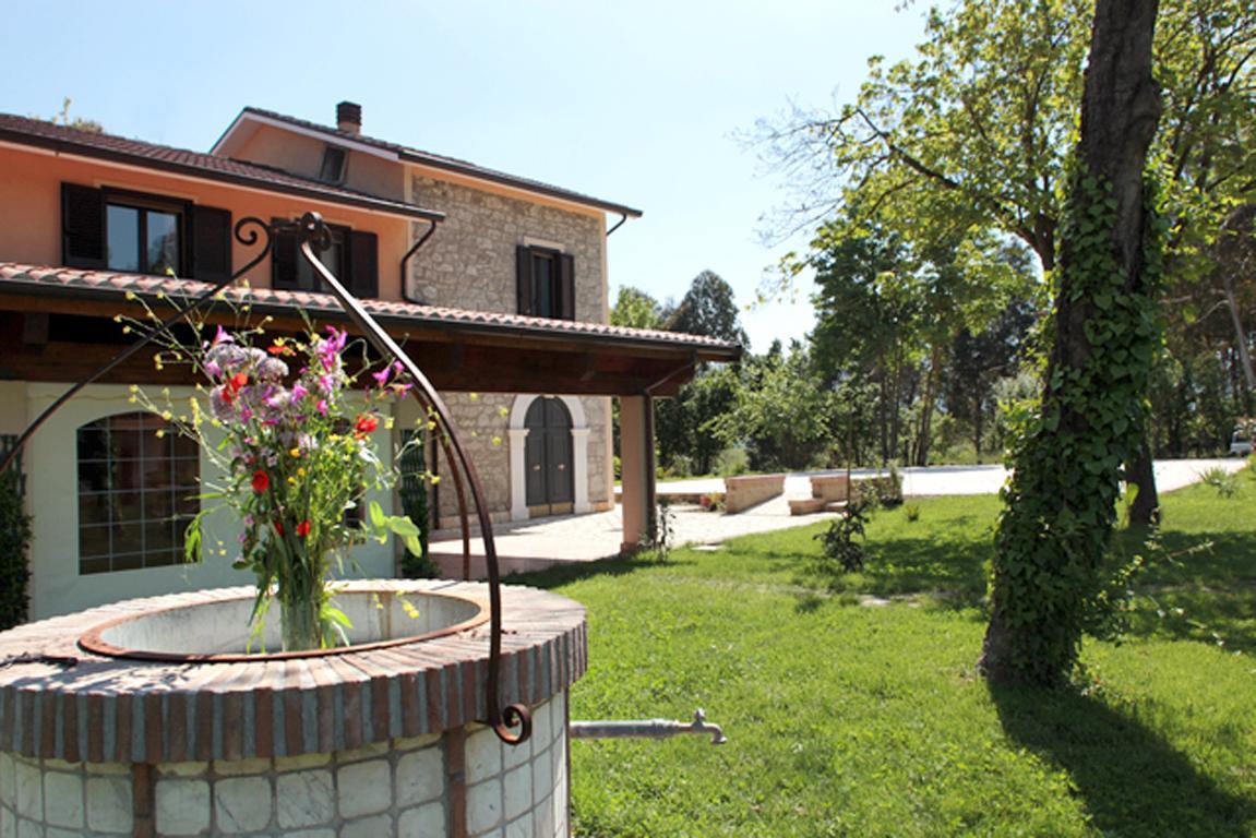 Il Nibbio Reale Country House Rocca d'Evandro Buitenkant foto